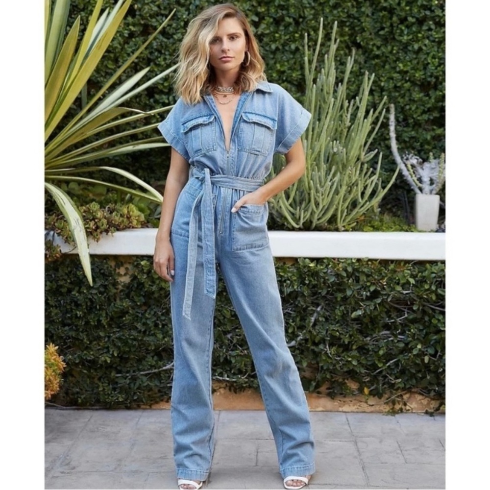 EXPRESS X LADYGANG DENIM JUMPSUIT ZIP JEAN UTILITY JUMPSUIT TIE WAIST Size 2